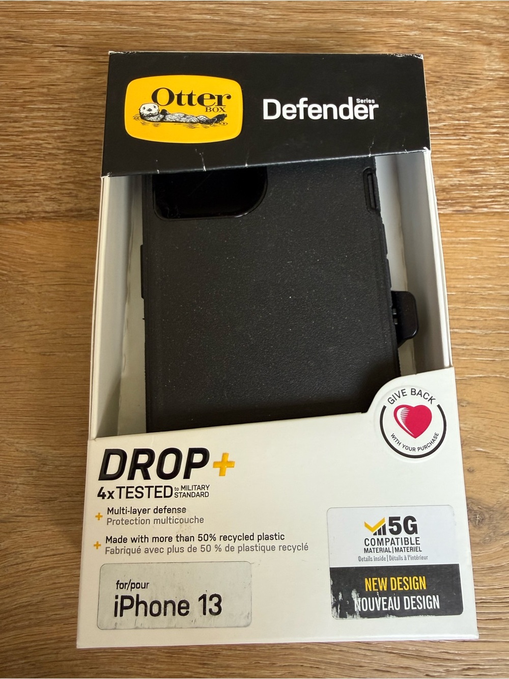 New OtterBox Defender Series iPhone 13, 14, 6.1” new 2023 Case - Black